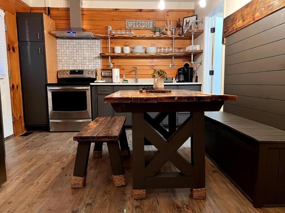 The Horse Cabin At Natural State Cabins Morning Star Bagian luar foto